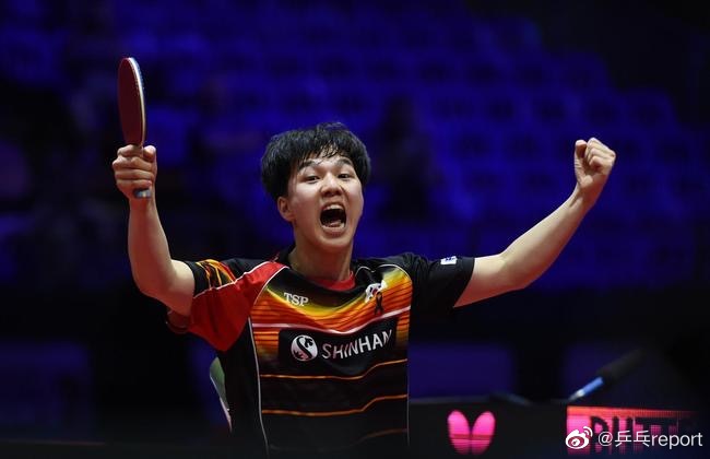 赛中屡屡扛 赛中屡屡扛